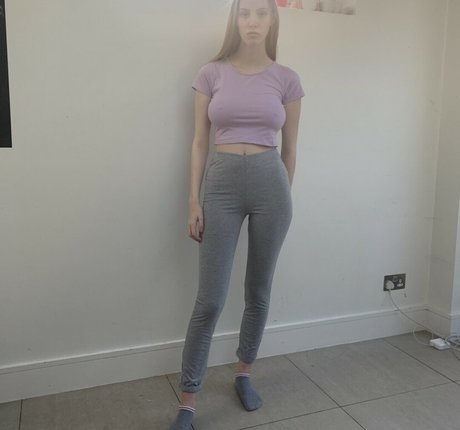 Eliza Goldsmith photo 122