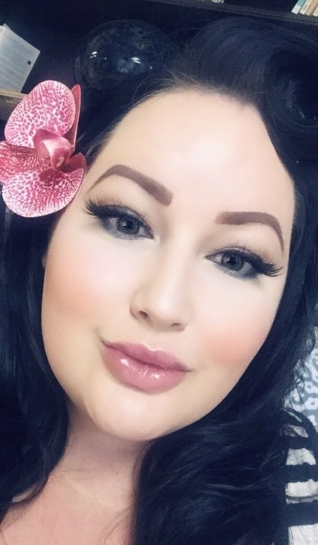 Elizaallure photo 23
