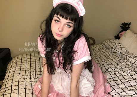 Elizabeafree photo 21