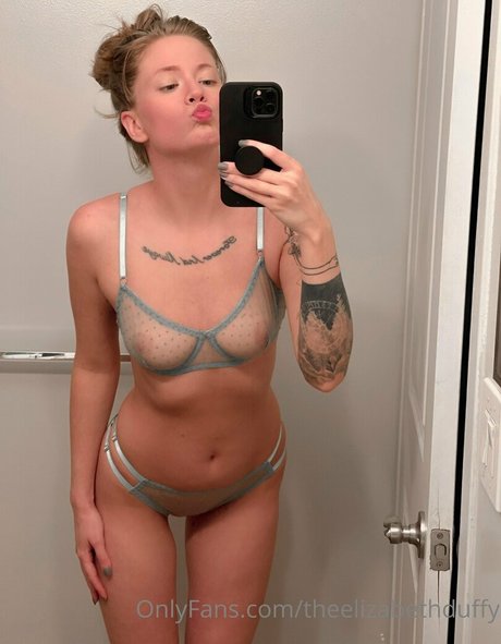 Elizabeth Duffy photo 10
