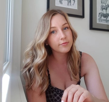 Elizabeth Height photo 8