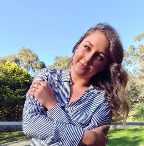 Elizabeth Height photo 11