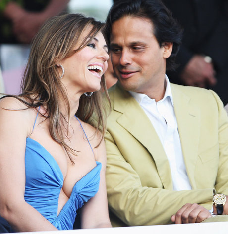 Elizabeth Hurley photo 295