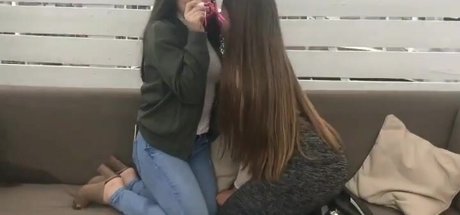 Elizabeth M photo 461