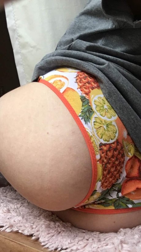 Elizabeth Reed photo 32