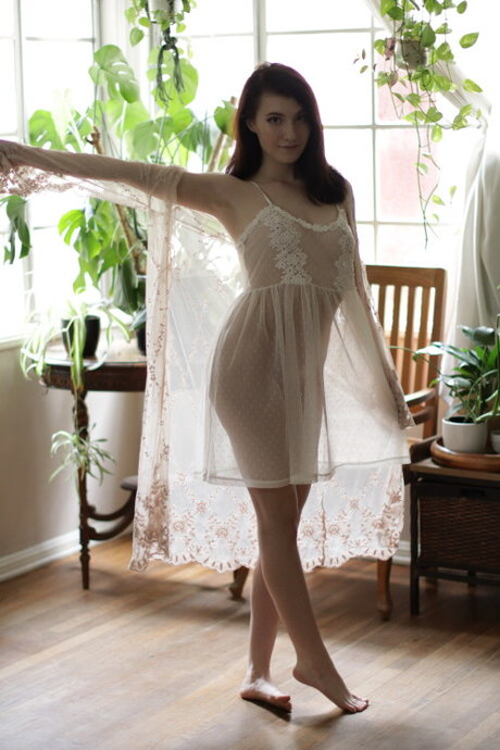 Elizabeth Reed photo 481