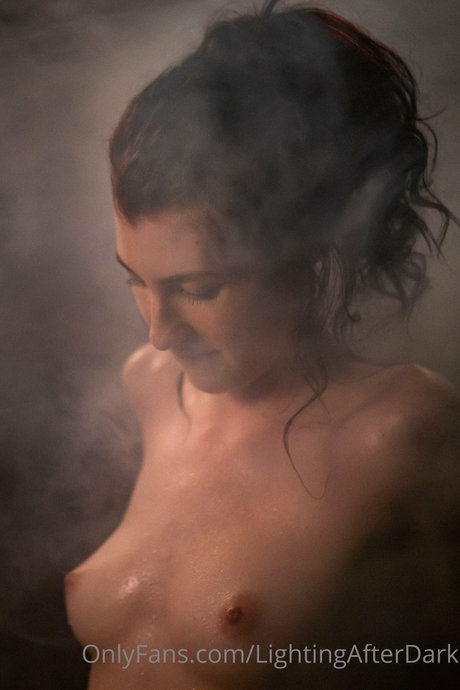 Elizabeth Reed photo 596
