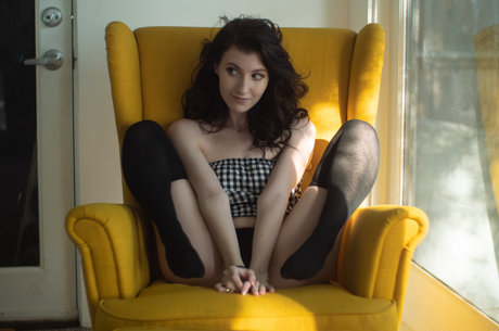Elizabeth Reed photo 668