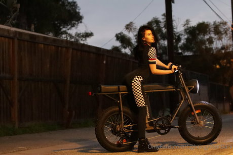 Elizabeth Reed photo 1301
