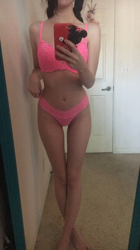 Elizabeth Reed photo 1302