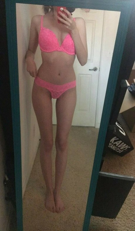 Elizabeth Reed photo 2366