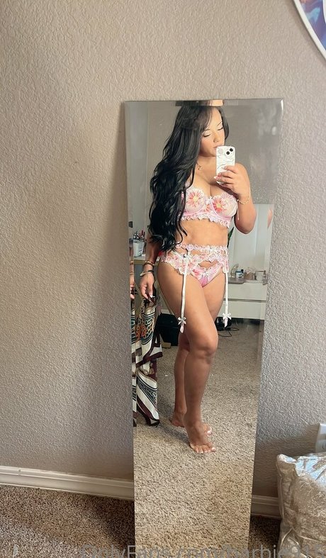 Elizabeth Retana photo 48