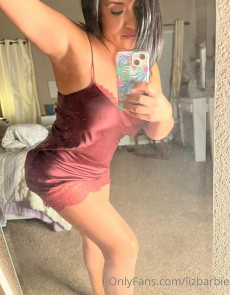 Elizabeth Retana photo 98