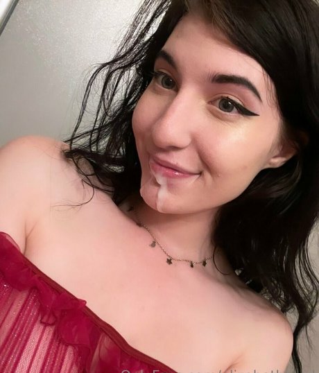 Elizabethreed photo 16