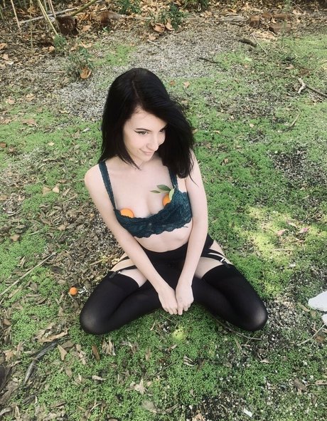 Elizabethreed photo 196