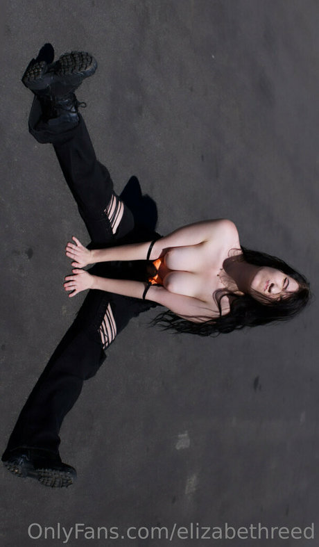 Elizabethreed photo 386