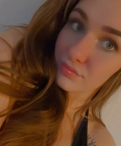 Ella Estrid photo 34