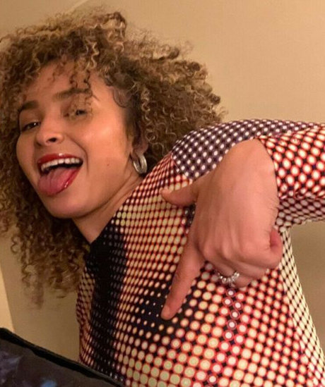 Ella Eyre photo 8