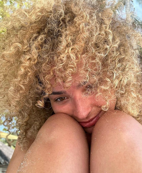 Ella Eyre photo 54