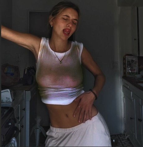 Ella Kernkamp photo 8