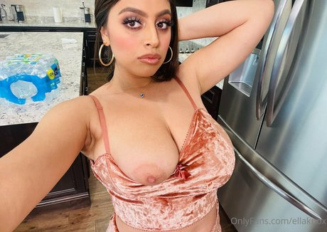 Ellaknox photo 52