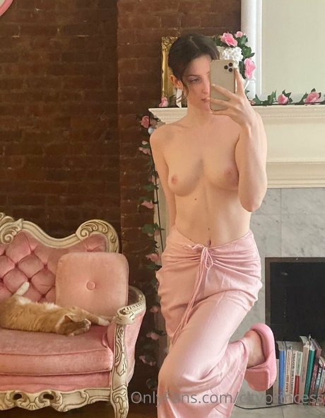 Ellamyvalentine photo 20