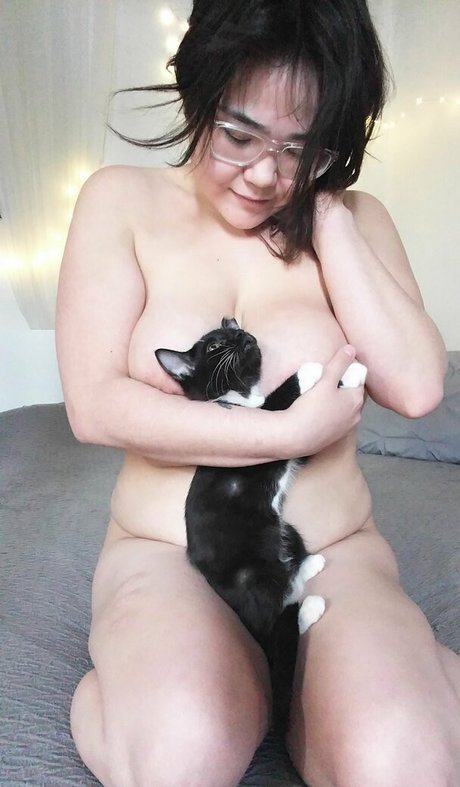 Ellawestfree photo 40