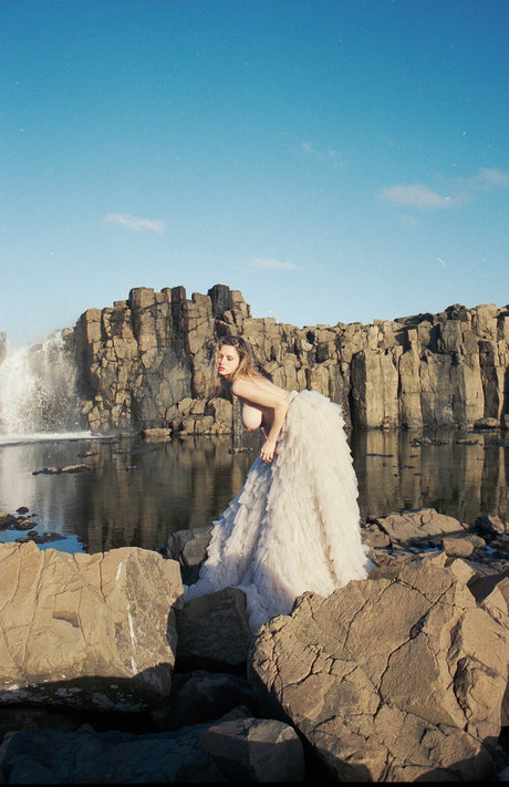 Elle Brittain photo 41