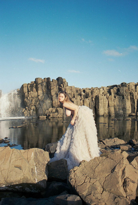 Elle Brittain photo 44
