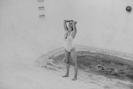 Elle Brittain photo 117