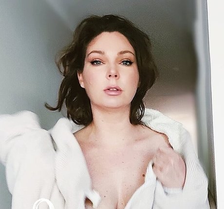 Ellecremevip photo 5