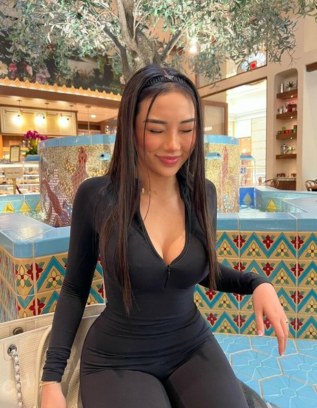 Ellerie Marie photo 57