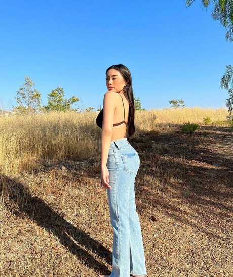 Ellerie Marie photo 89