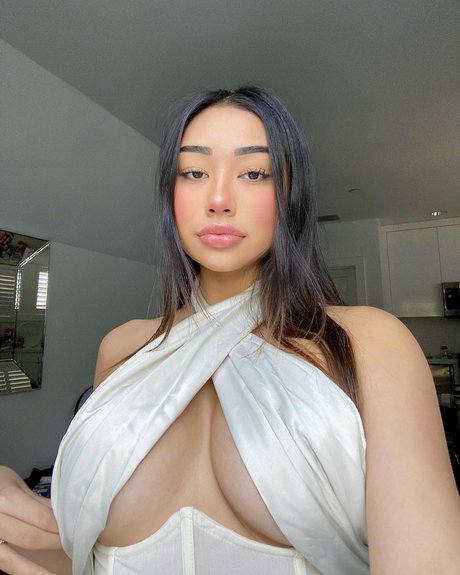 Ellerie Marie photo 91