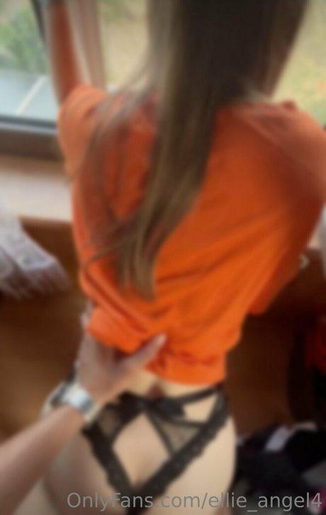 Ellie_angel4 photo 24