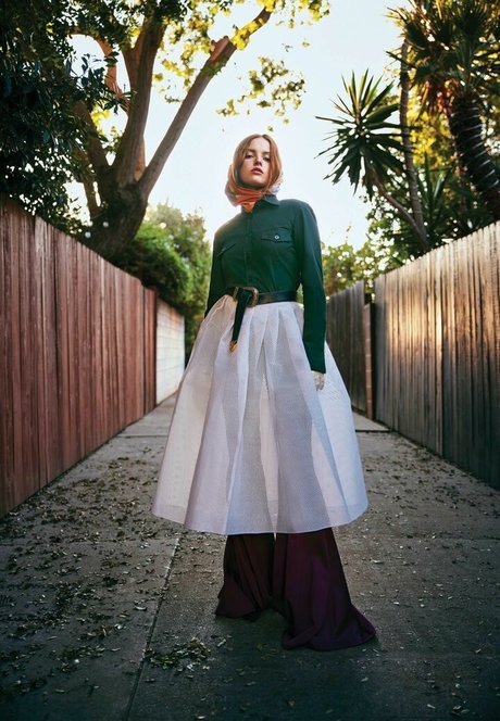 Ellie Bamber photo 51