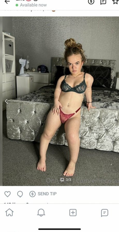 Ellie Cassidy photo 21