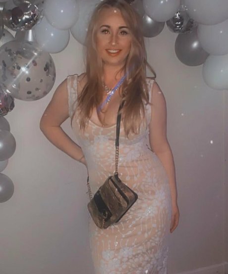 Ellie Cassidy photo 30