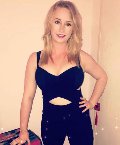 Ellie Cassidy photo 51