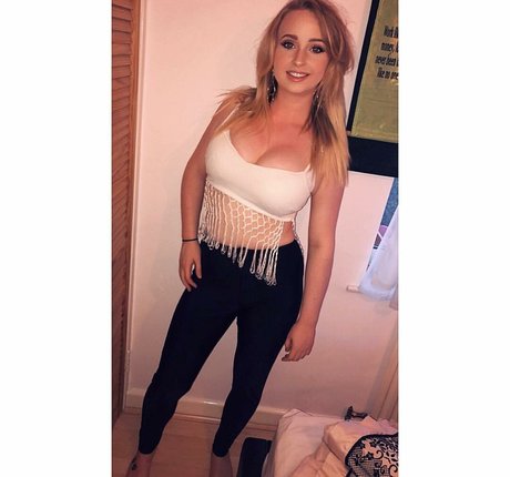 Ellie Cassidy photo 67