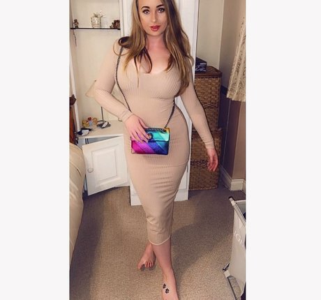 Ellie Cassidy photo 106