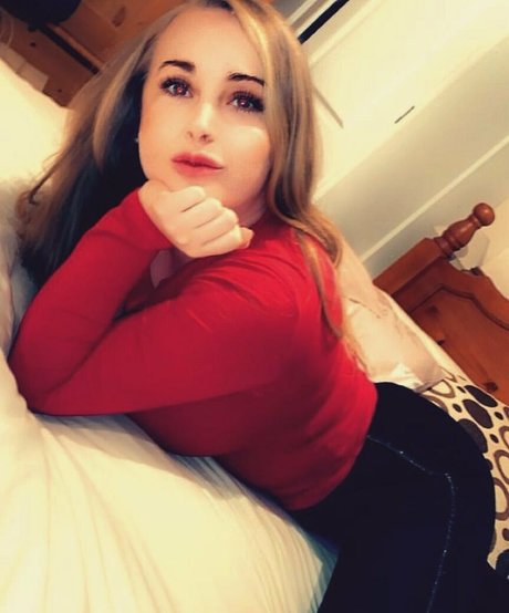 Ellie Cassidy photo 110