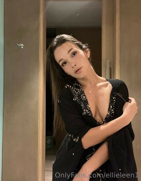 Ellie Leen photo 222