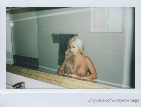 Ellie Paige photo 72