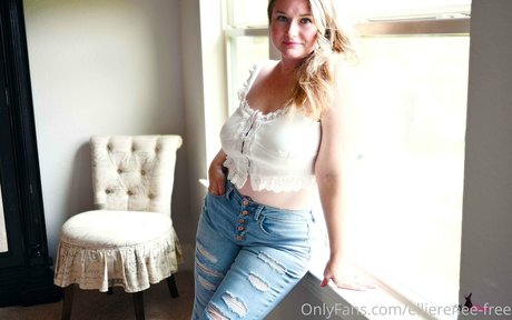 Ellierenee-free photo 129
