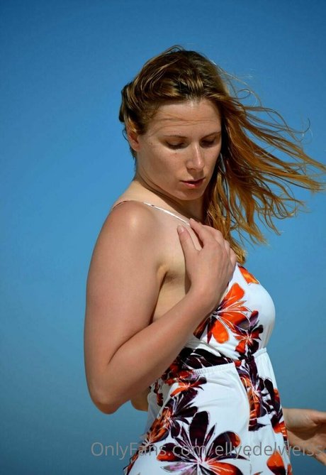 Ellyedelweiss photo 3