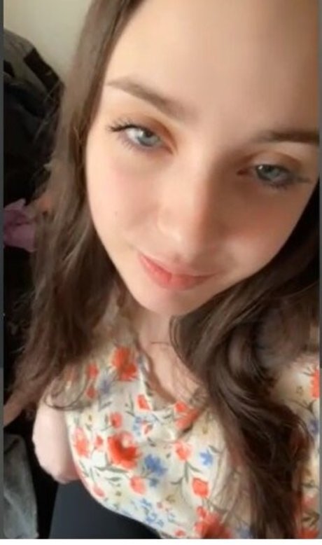 Elodierenee photo 2