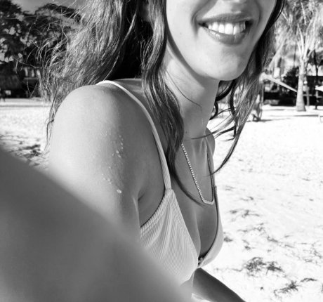 Eloise Webb photo 20