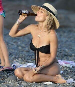 Elsa Pataky photo 10