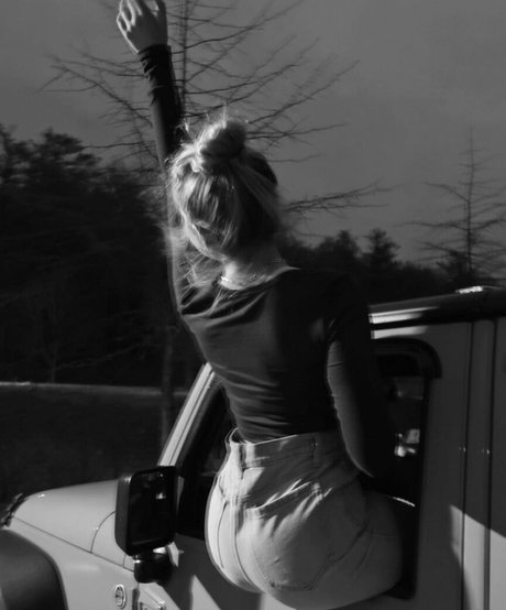 Elsuzannee photo 88